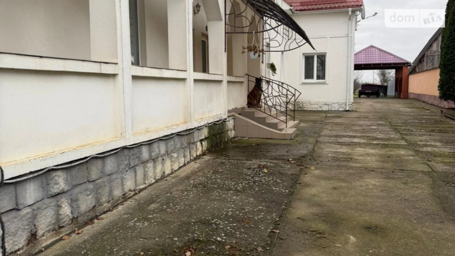 Продается дом на 2 этажа 300 кв. м с подвалом, цена: 155000 $ - фото 2