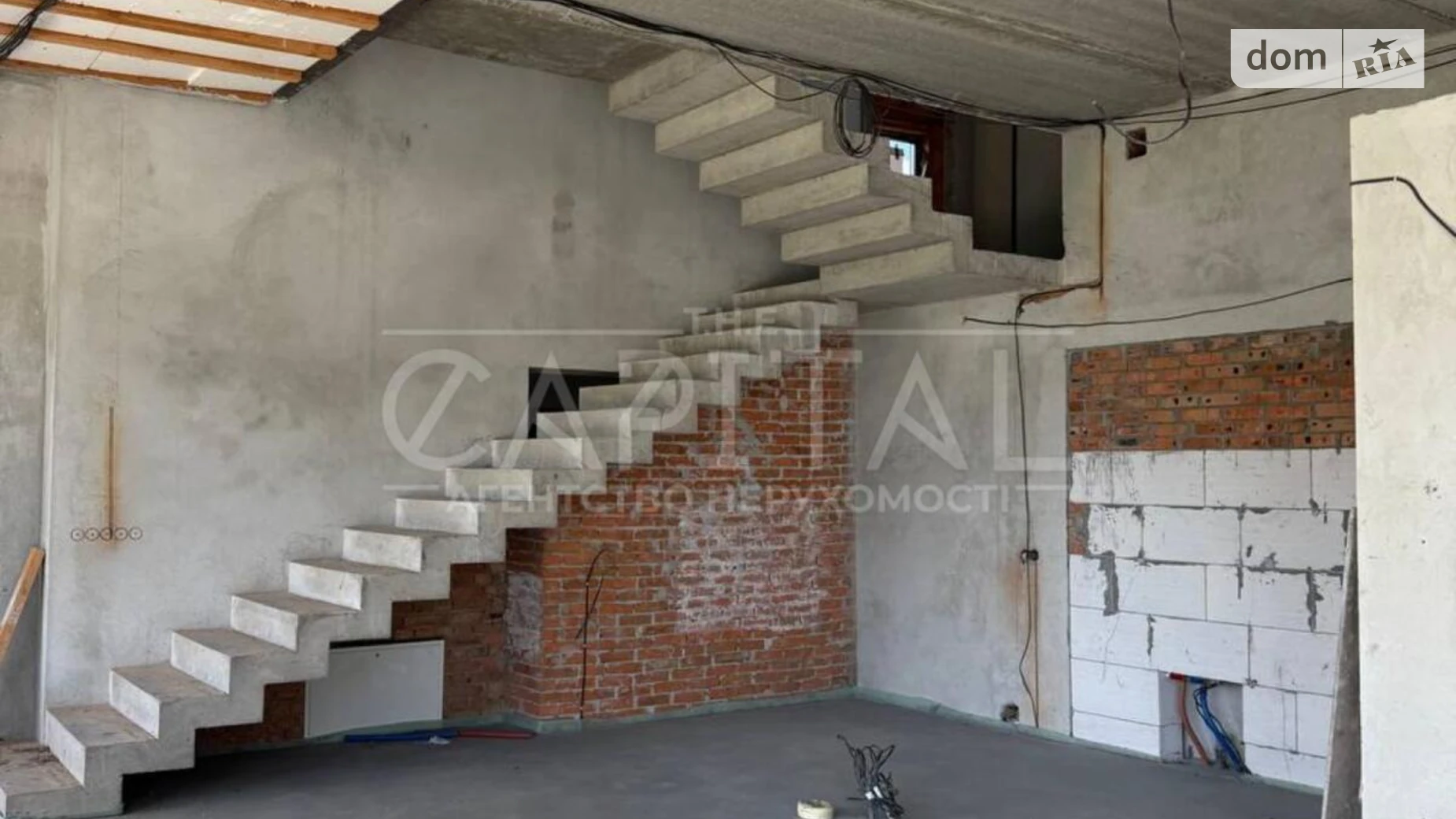 Продается дом на 2 этажа 307 кв. м с гаражом, цена: 440000 $ - фото 4