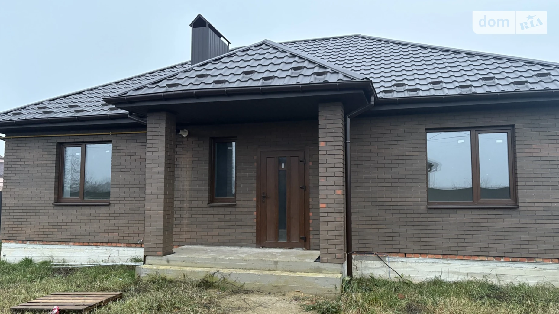 Продается одноэтажный дом 98 кв. м с верандой, цена: 82000 $ - фото 2