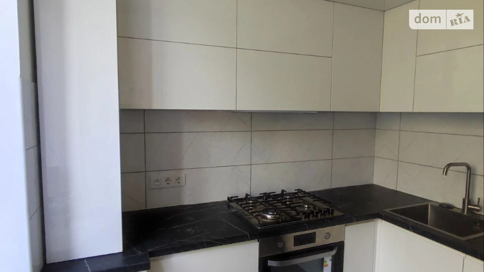 Продается 3-комнатная квартира 58 кв. м в, цена: 40000 $ - фото 2