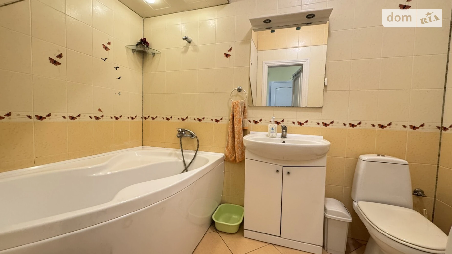 Сдается в аренду часть дома 200 кв. м с верандой, цена: 700 $ - фото 4