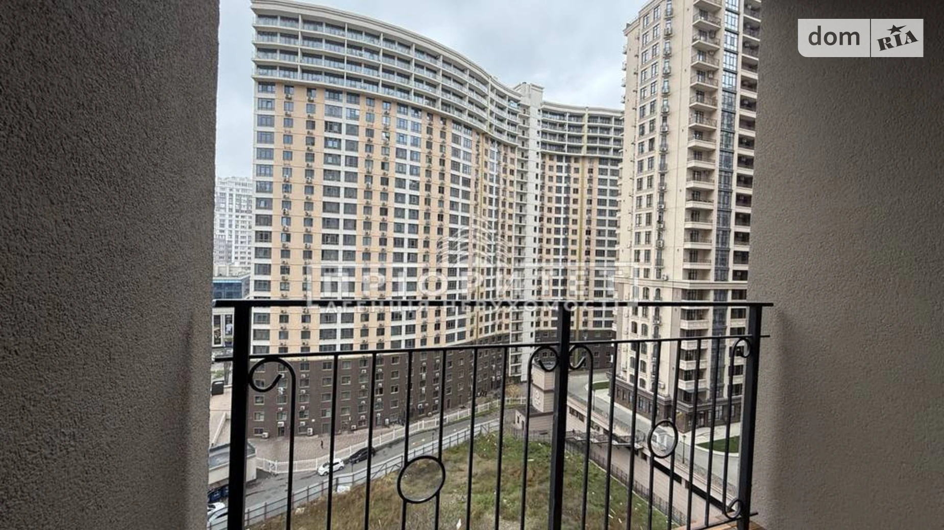 Продается 1-комнатная квартира 42 кв. м в Одессе, ул. Генуэзская - фото 3