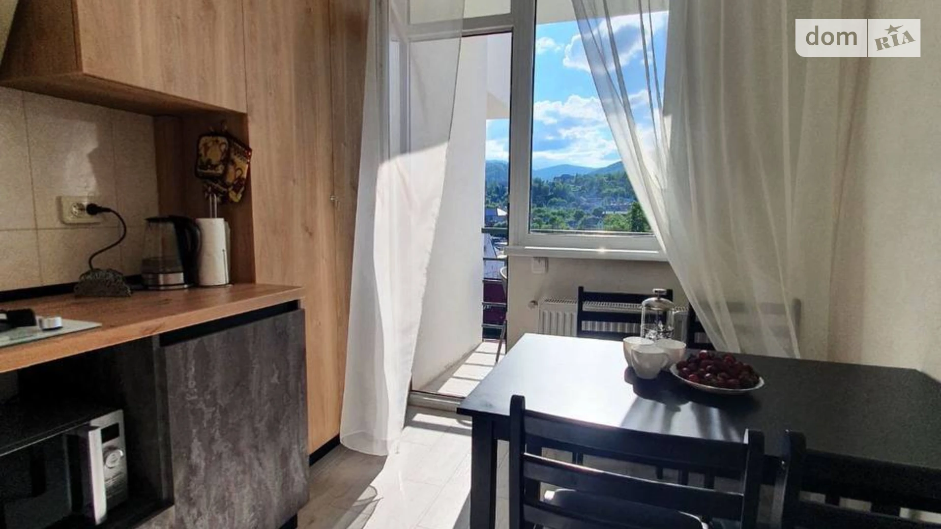 Продается 1-комнатная квартира 46.8 кв. м в Яремче, ул. Свободы, 301 - фото 4