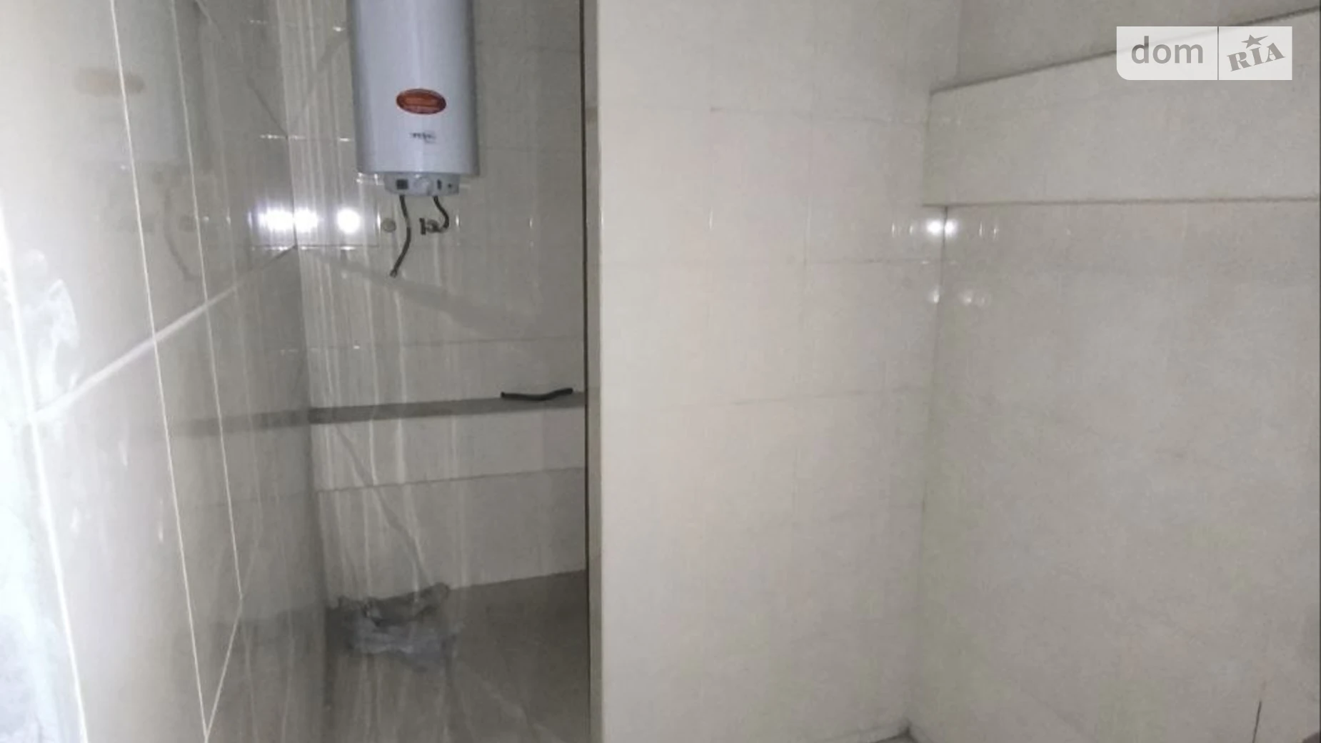 Сдается в аренду помещения свободного назначения 184 кв. м в 2-этажном здании, цена: 1000 € - фото 5