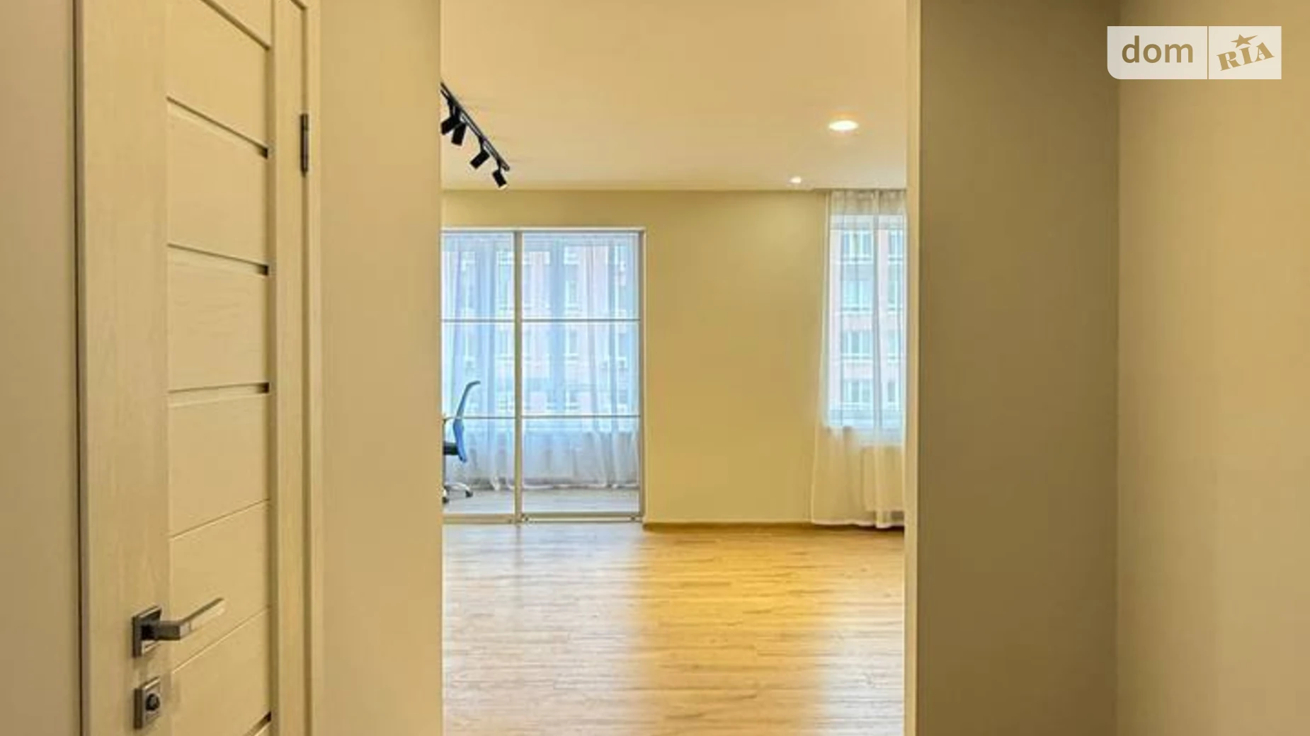 Продается 1-комнатная квартира 45.2 кв. м в Днепре, просп. Мира, 2К - фото 2