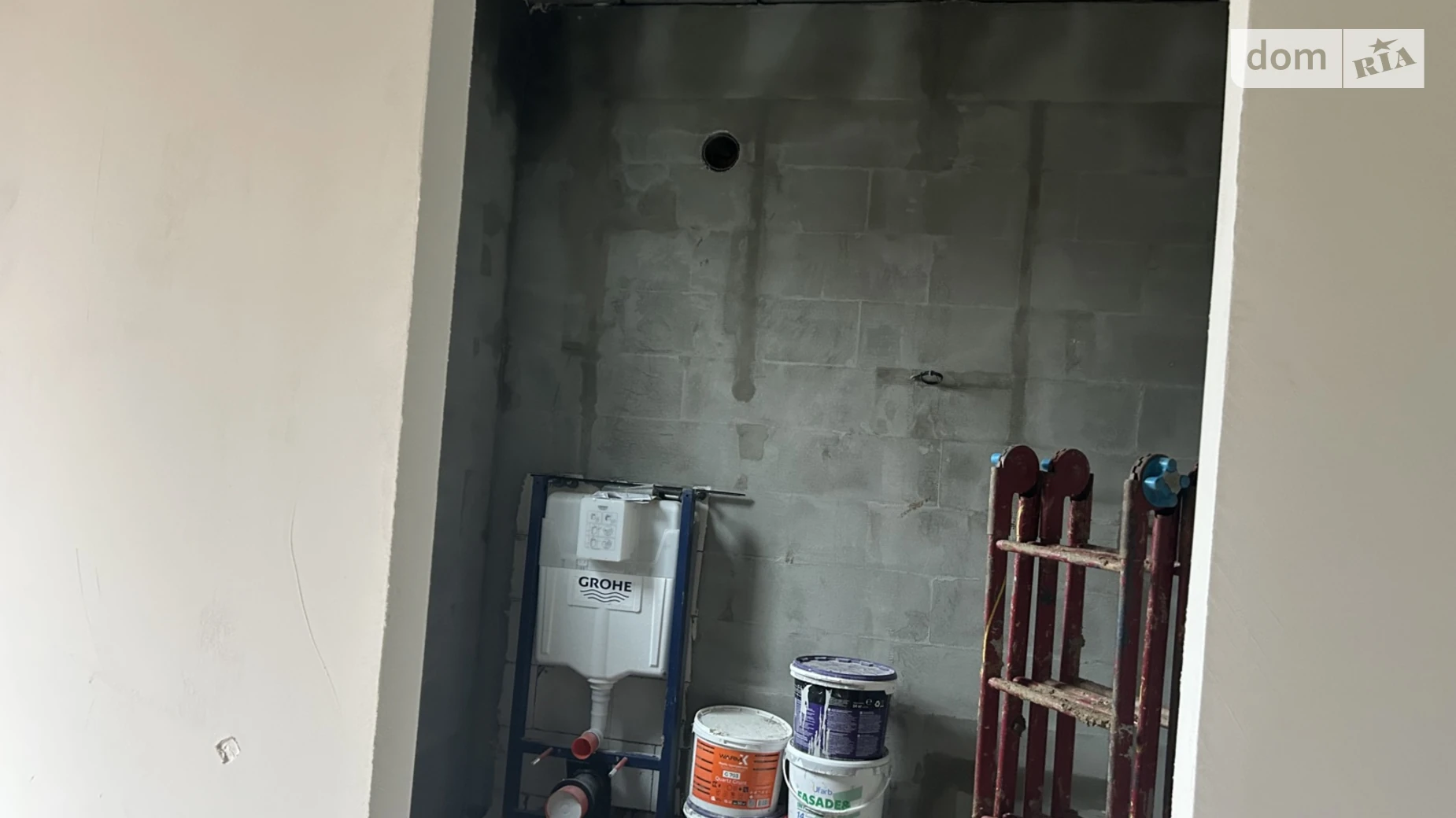 Продается дом на 2 этажа 108 кв. м с гаражом, цена: 83000 $ - фото 4