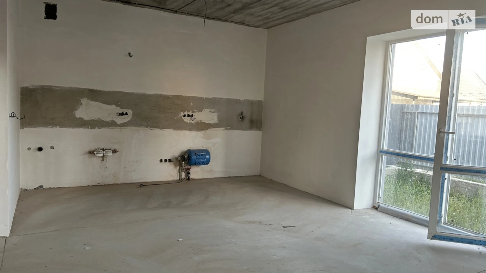 Продается дом на 2 этажа 108 кв. м с гаражом, цена: 83000 $ - фото 2