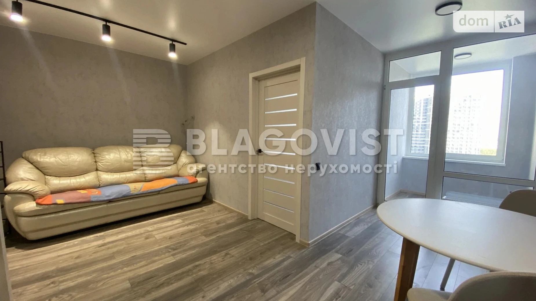 Продается 1-комнатная квартира 41 кв. м в Киеве, ул. Ивана Выговского(Маршала Гречко), 42 - фото 2