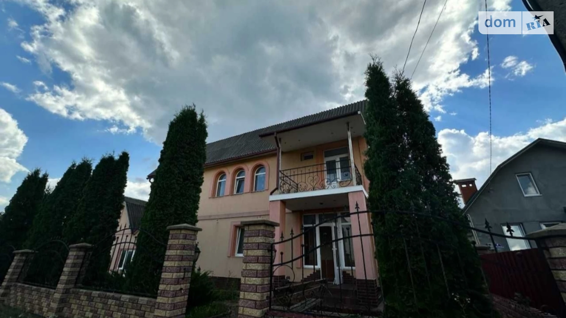 Продается дом на 2 этажа 200 кв. м с камином, цена: 95000 $ - фото 4