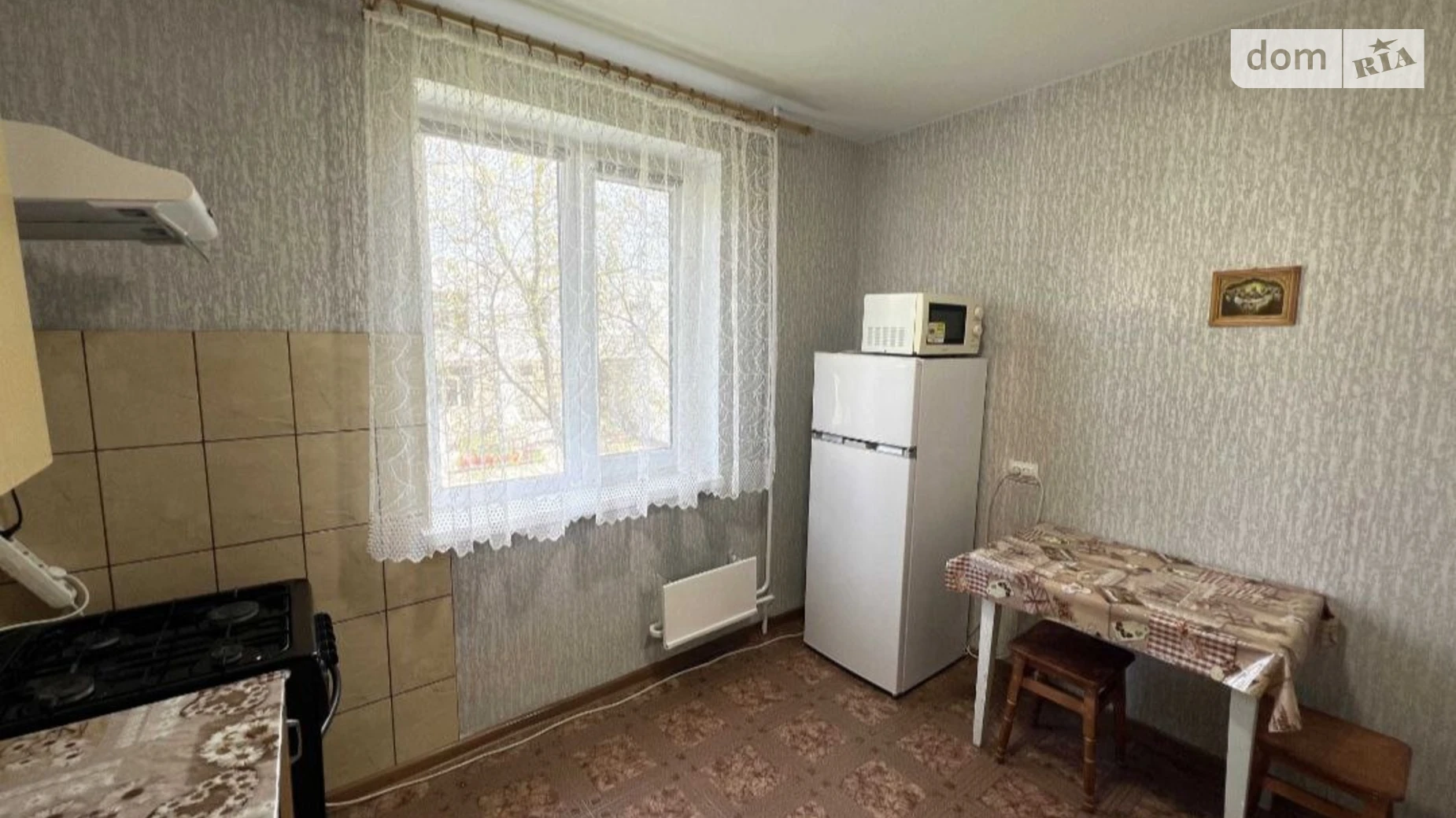 1-комнатная квартира 39 кв. м в Луцке, ул. Конякина - фото 3