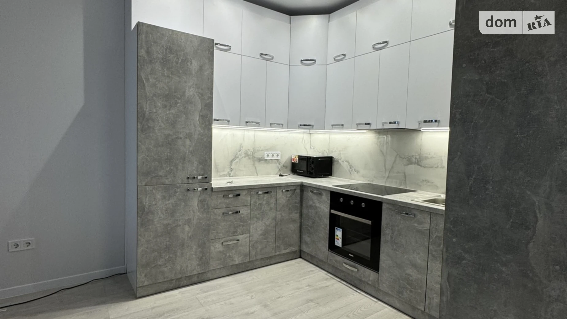 Сдается в аренду 1-комнатная квартира 45 кв. м в, цена: 600 $ - фото 2