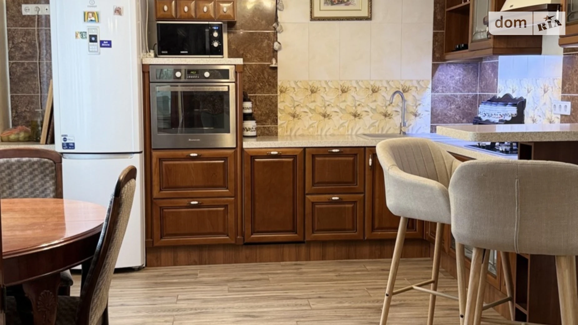 Продається будинок 2 поверховий 188 кв. м з верандою, цена: 225000 € - фото 3