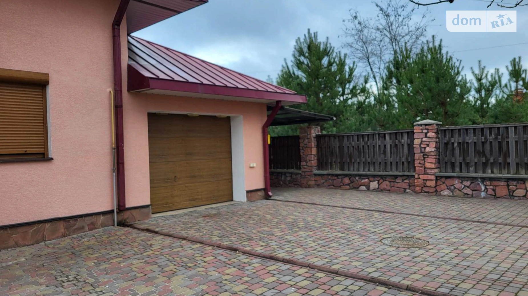 Продается дом на 2 этажа 226 кв. м с камином, цена: 329000 € - фото 3