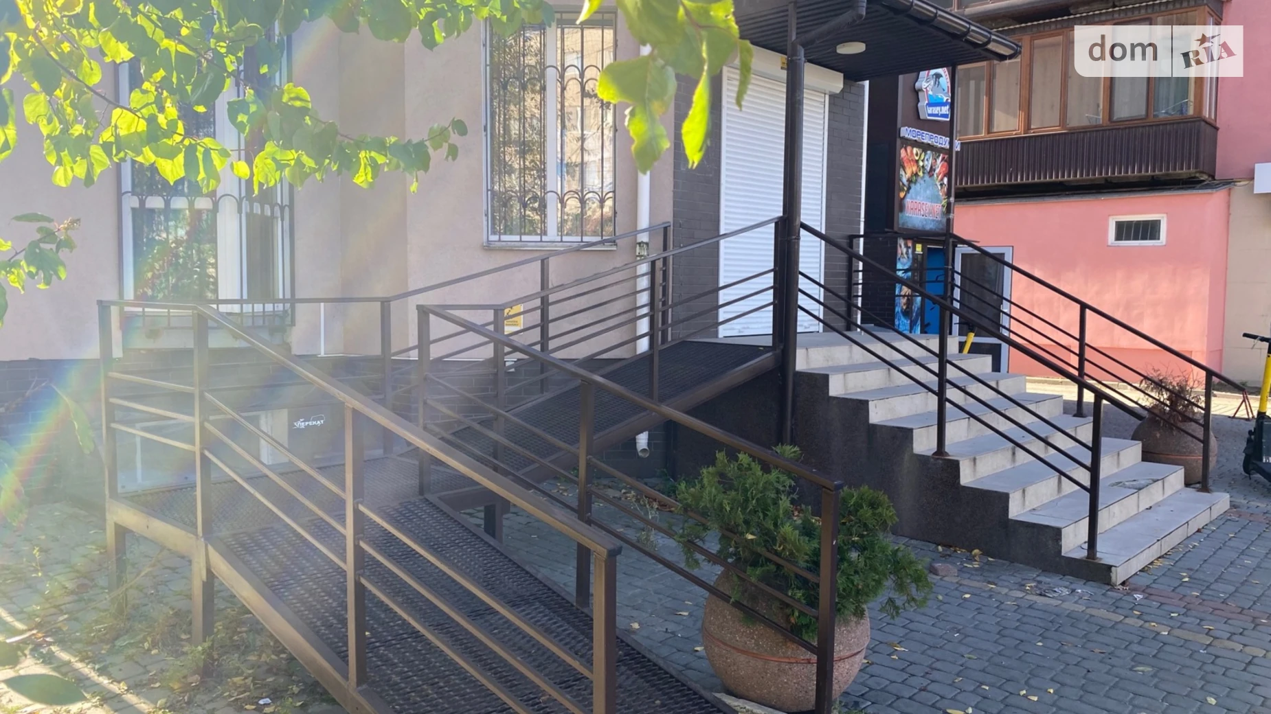 Здається в оренду приміщення вільного призначення 105 кв. м в 5-поверховій будівлі, цена: 30000 грн - фото 2