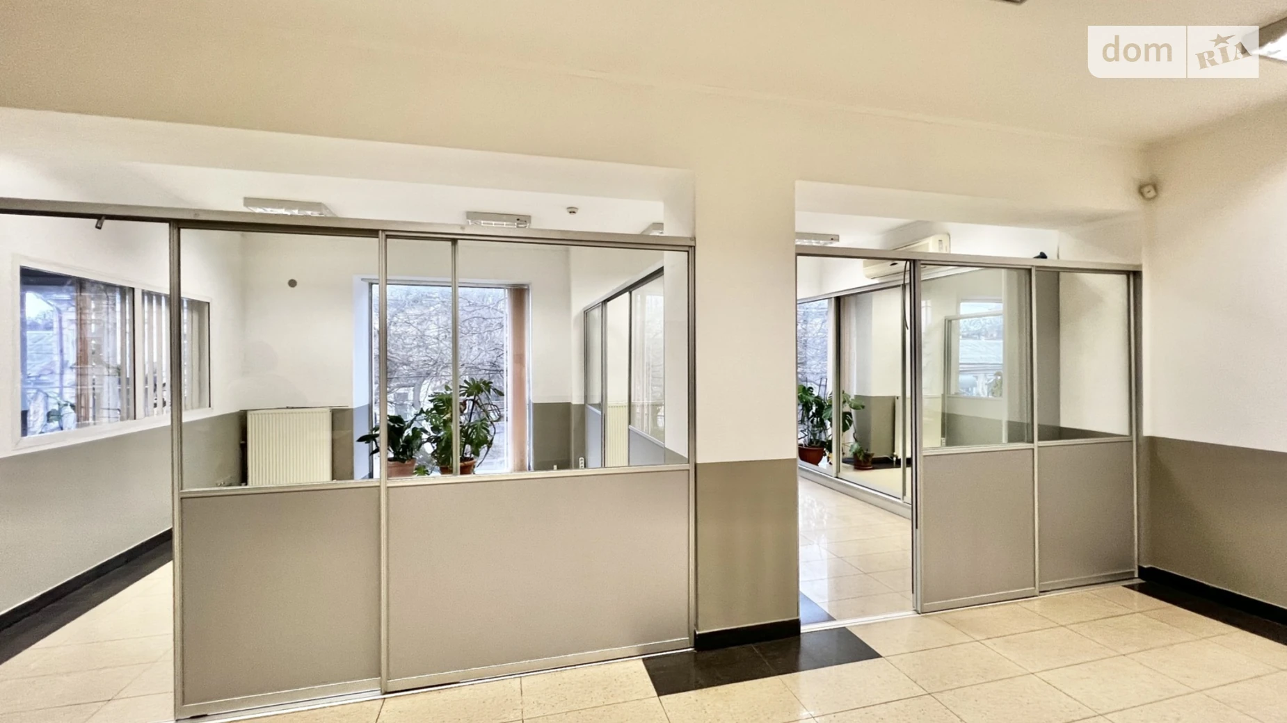 Сдается в аренду офис 100 кв. м в бизнес-центре, цена: 25000 грн - фото 4