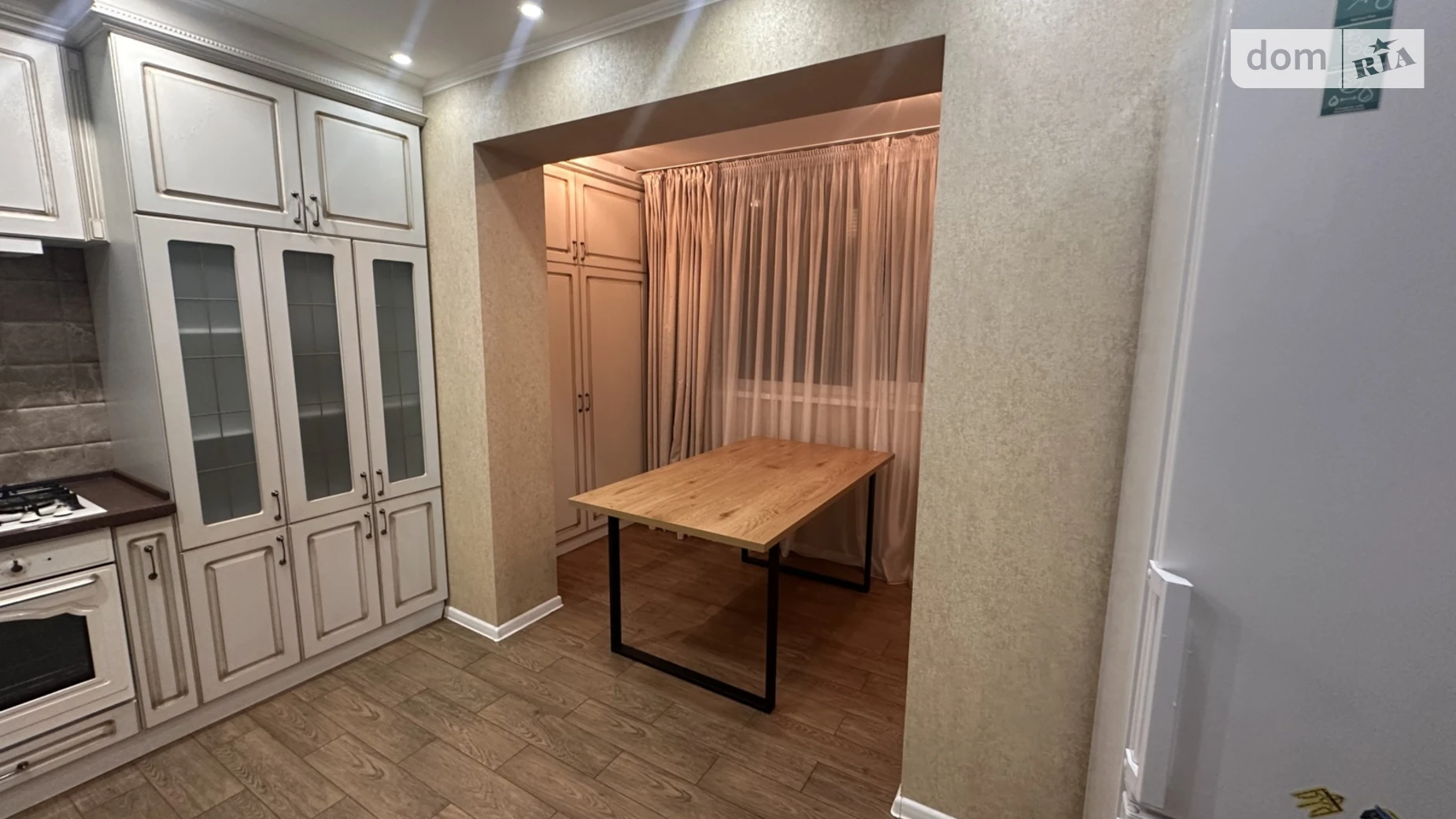 Продается 3-комнатная квартира 94.6 кв. м в Щербанях, ул. Петровского, 35 - фото 3