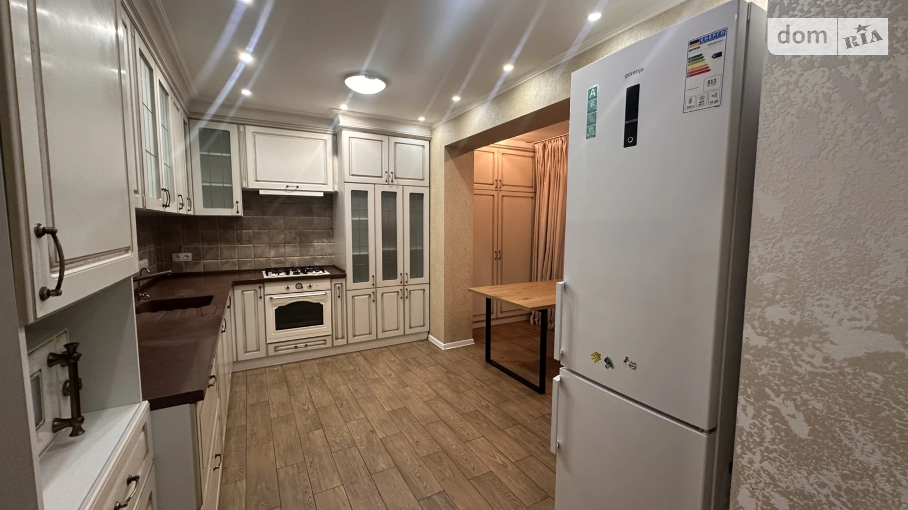 Продается 3-комнатная квартира 94.6 кв. м в Щербанях, ул. Петровского, 35 - фото 2