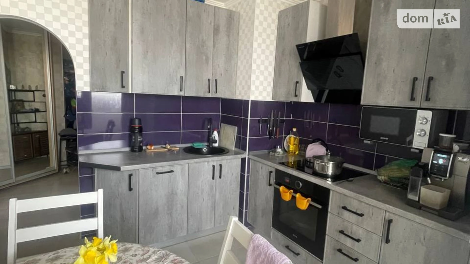 Продается 2-комнатная квартира 71 кв. м в Лиманке, мас. Радужный, 22 - фото 3