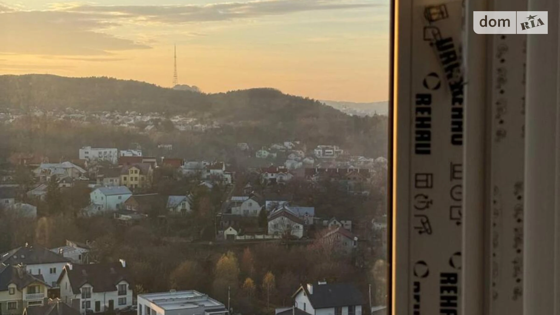 Продается 2-комнатная квартира 60.8 кв. м в Львове, ул. Беговая, 17 - фото 2