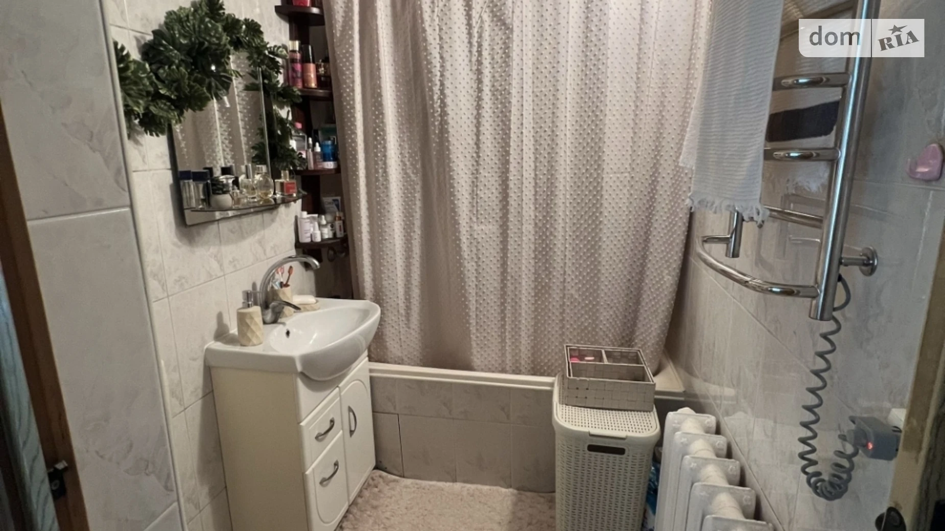 Продается дом на 2 этажа 68 кв. м с бассейном, цена: 50000 $ - фото 4