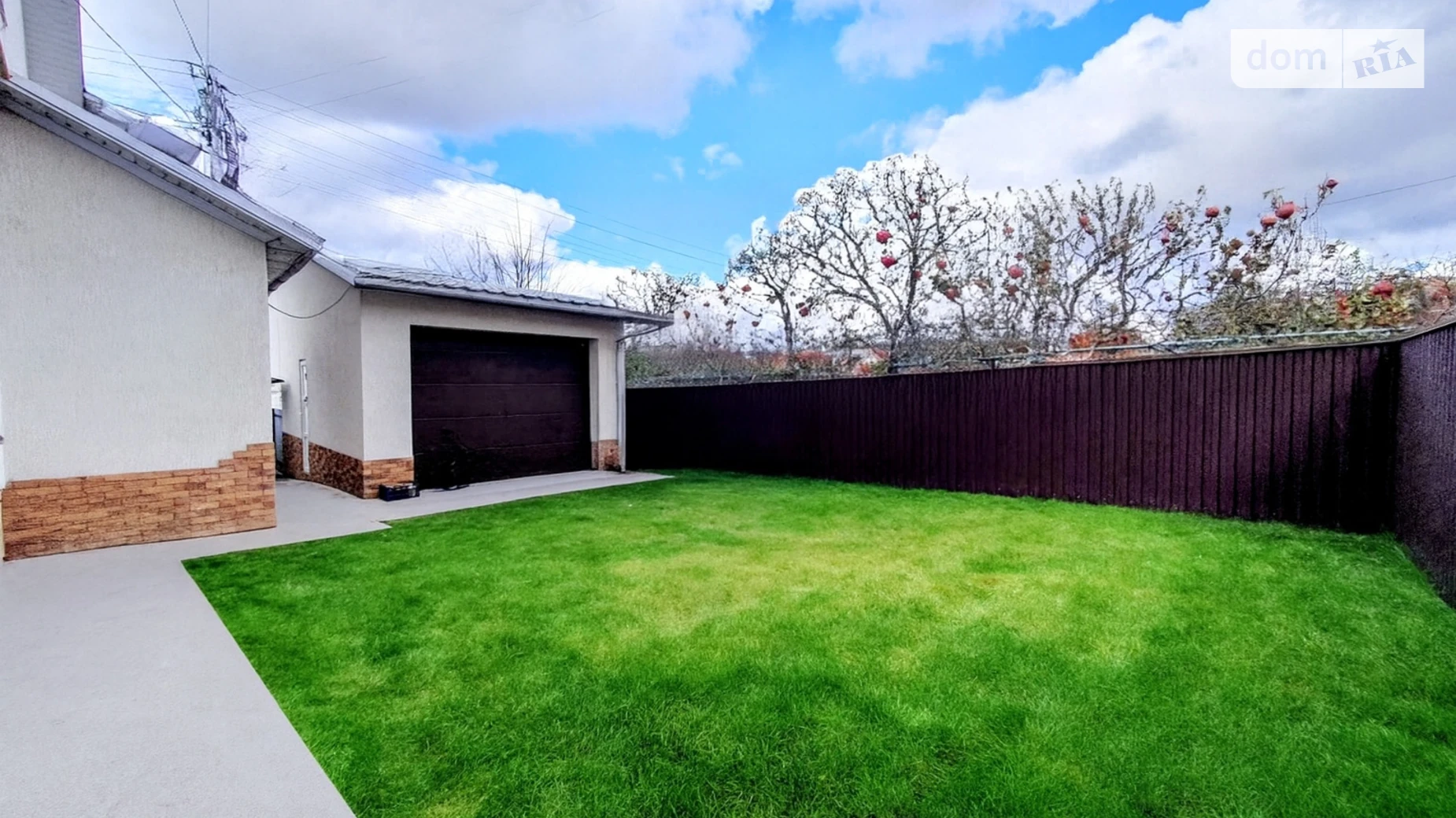 Сдается в аренду дом на 2 этажа 140 кв. м с балконом, цена: 1000 $ - фото 3