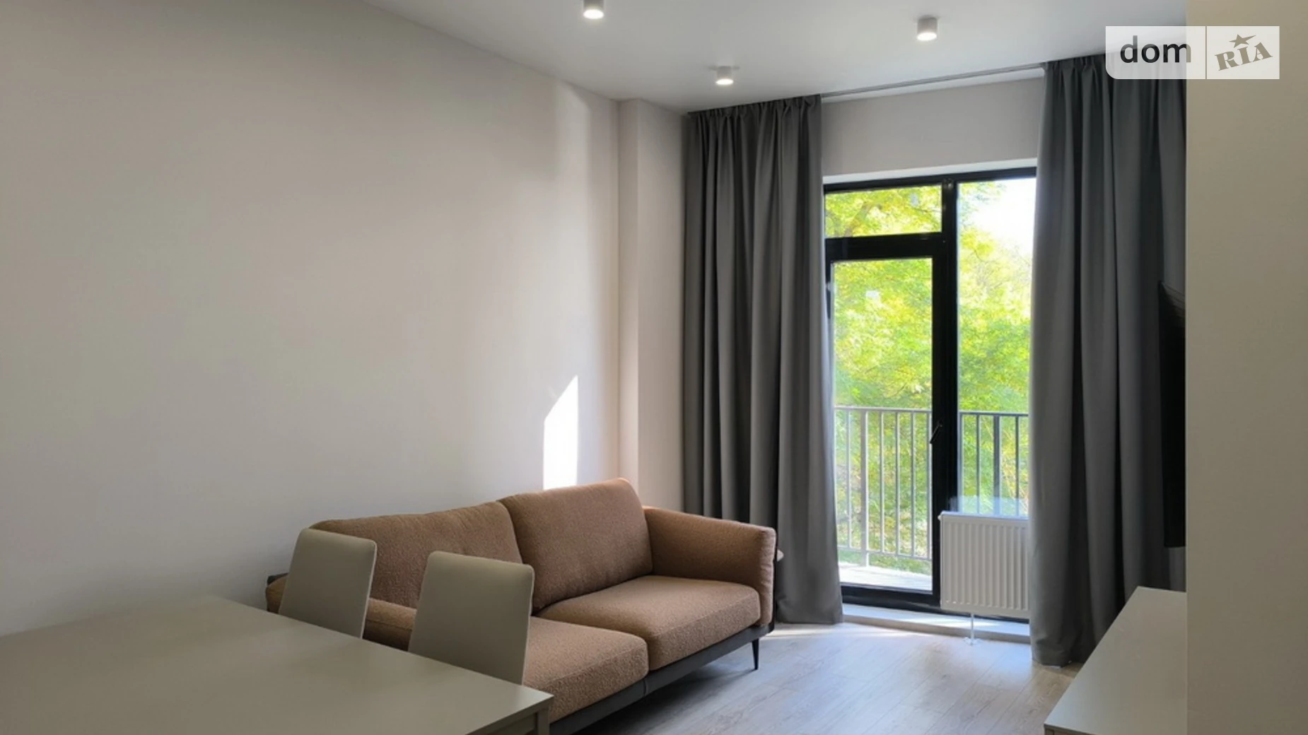 Продається 1-кімнатна квартира 47 кв. м у Одесі, вул. Чубаївська, 1 - фото 2