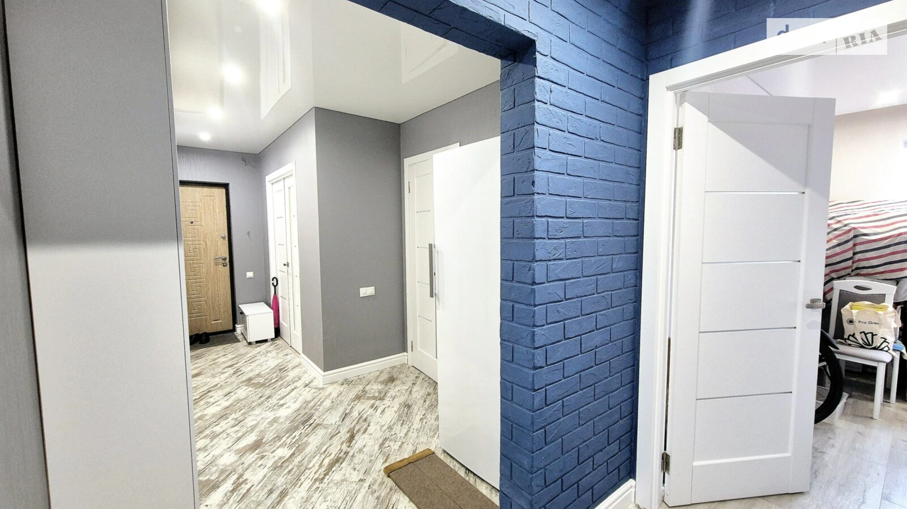 Продается 3-комнатная квартира 64.08 кв. м в Житомире, ул. Витрука - фото 2