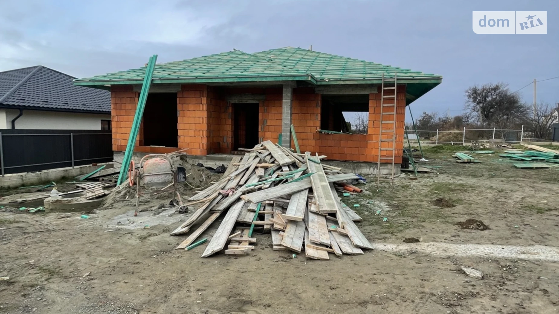 Продается одноэтажный дом 135 кв. м с беседкой, цена: 127000 $ - фото 3