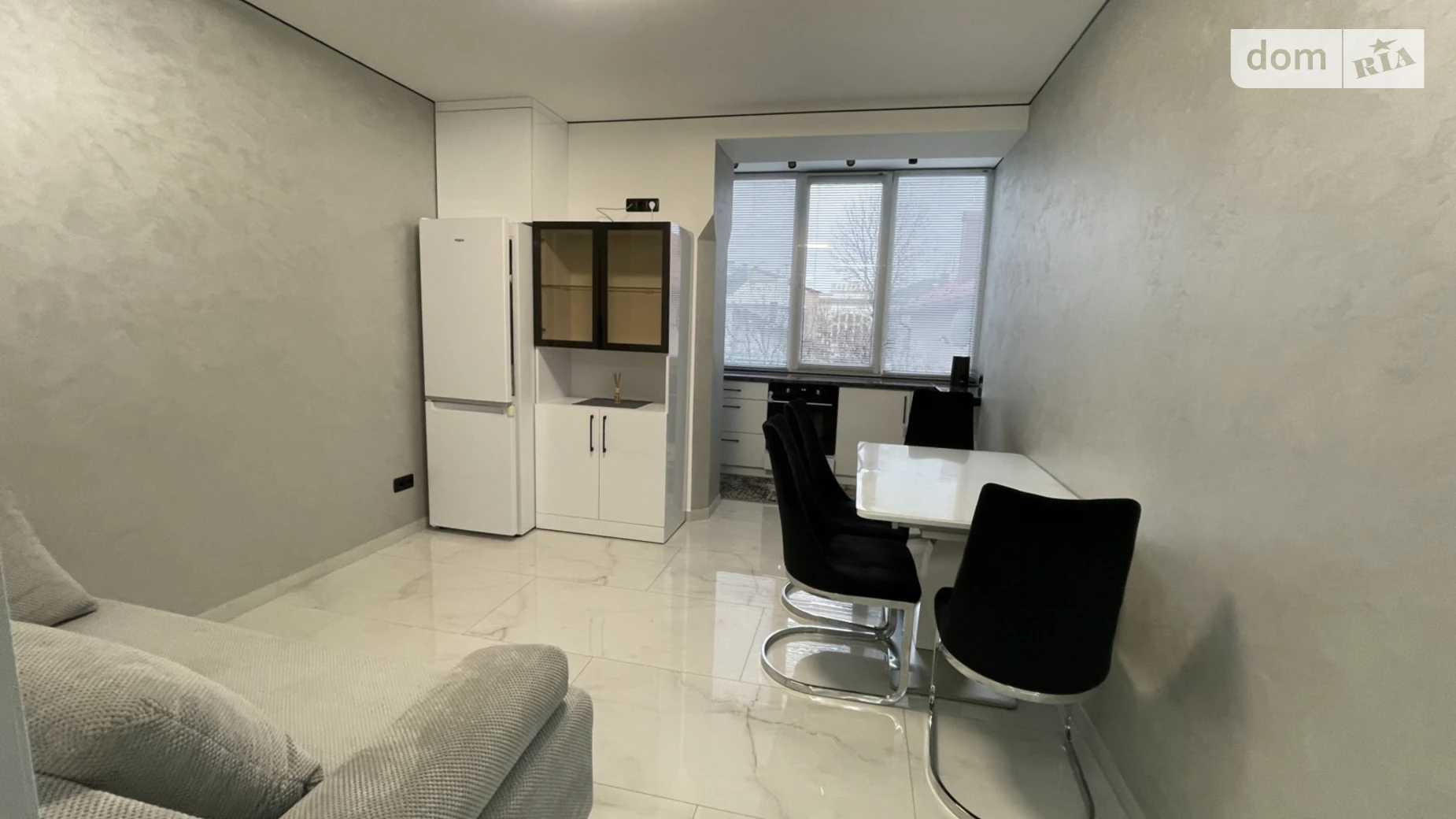 1-кімнатна квартира 42 кв. м у Тернополі, вул. Зелена, 3 - фото 2