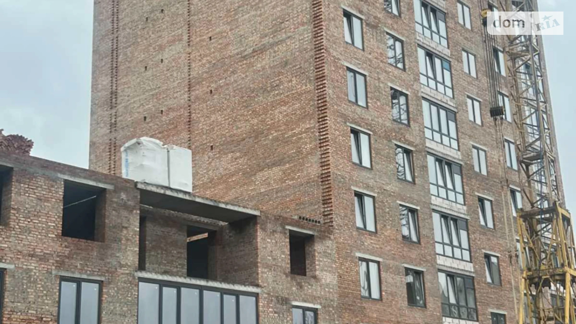 3-комнатная квартира 91 кв. м в Тернополе, ул. Сахарова Андрея Академика - фото 3