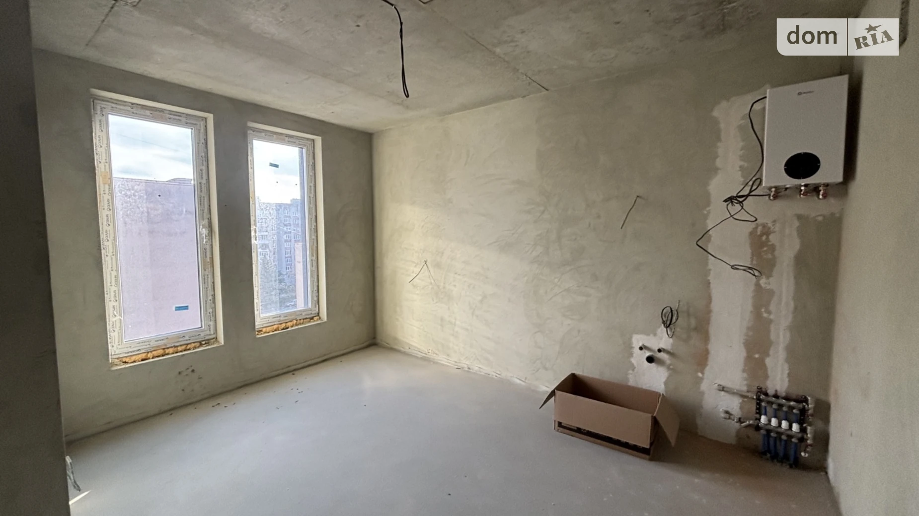 Продается 1-комнатная квартира 39.3 кв. м в Ужгороде, ул. Минайская, 14В - фото 2