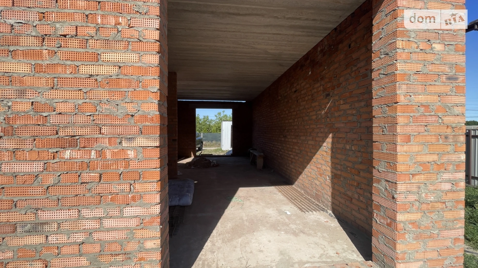 Продается дом на 2 этажа 115 кв. м с гаражом, цена: 88000 $ - фото 3