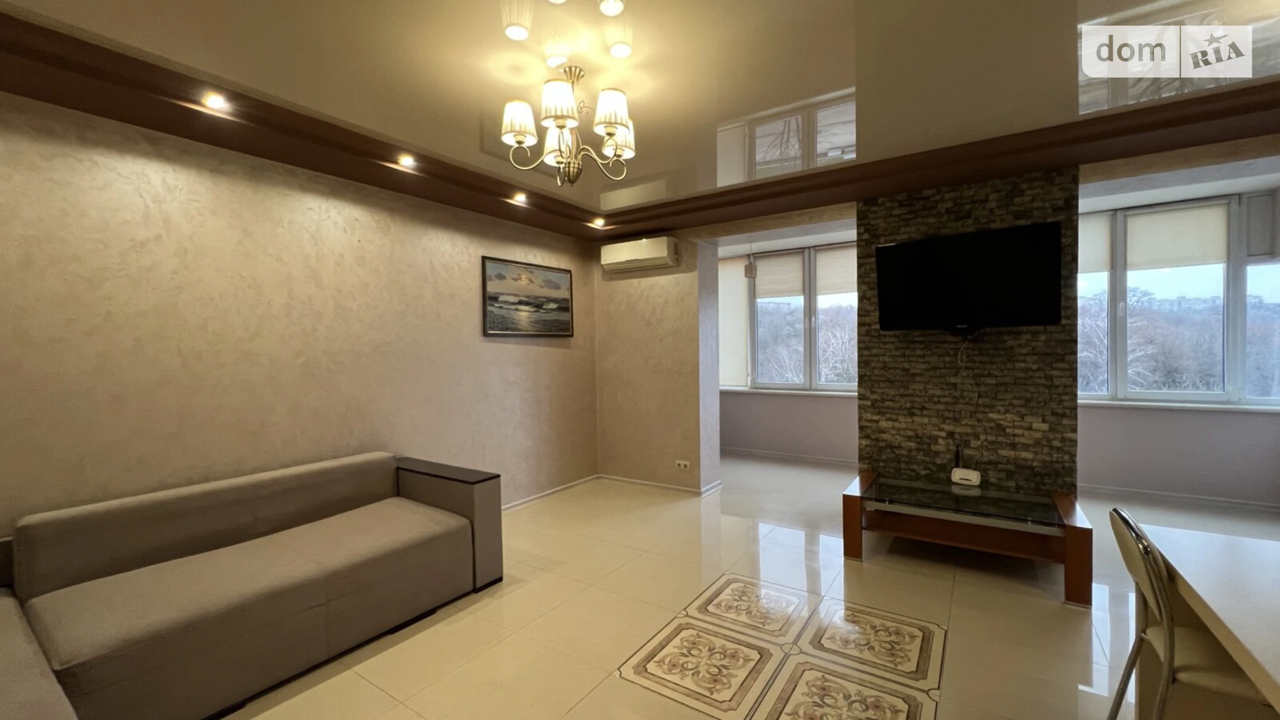 Продается 2-комнатная квартира 70.5 кв. м в Ровно, ул. Черновола Вячеслава, 60 - фото 4