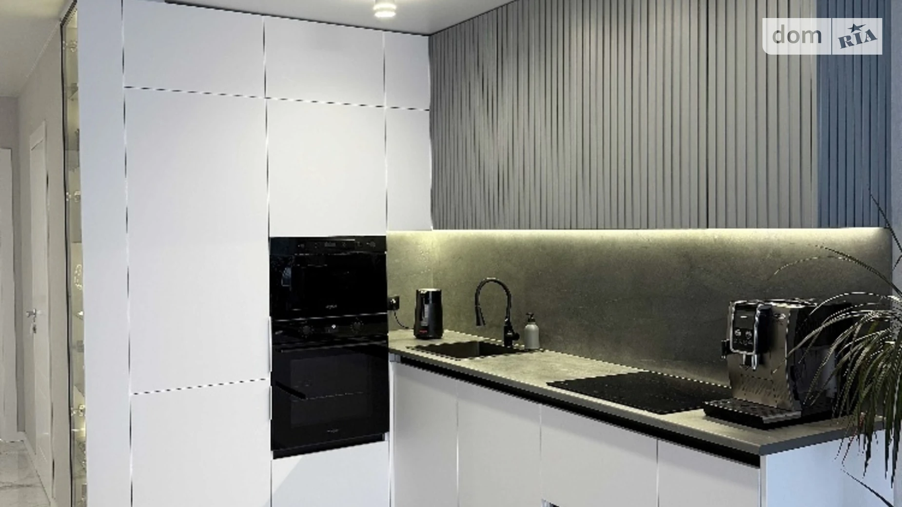 Продается 2-комнатная квартира 73 кв. м в Хмельницком, ул. Проскуровского Подполья, 165В - фото 2