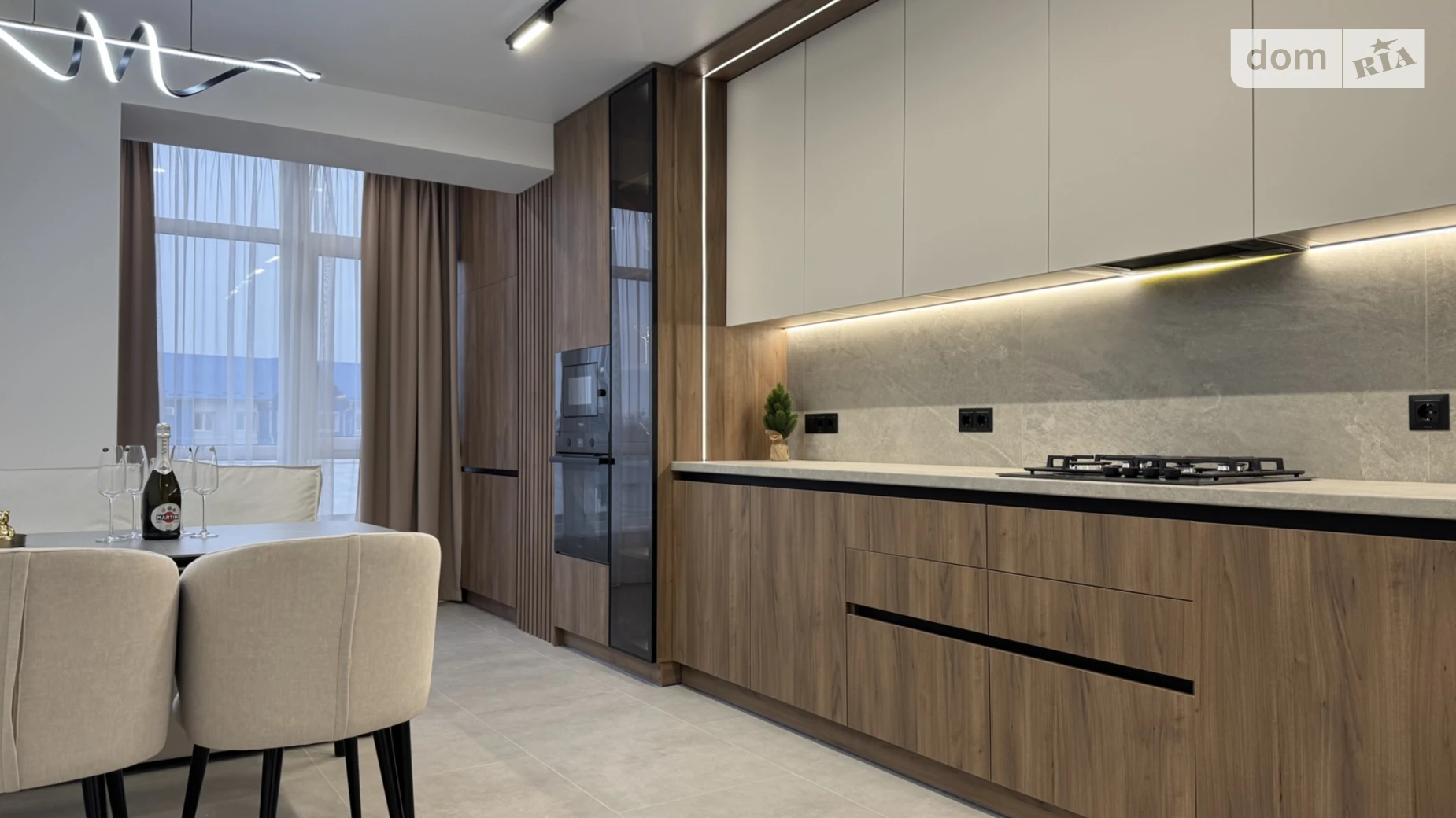 Продається 2-кімнатна квартира 64 кв. м у Івано-Франківську, вул. Височана Семена, 20 - фото 2