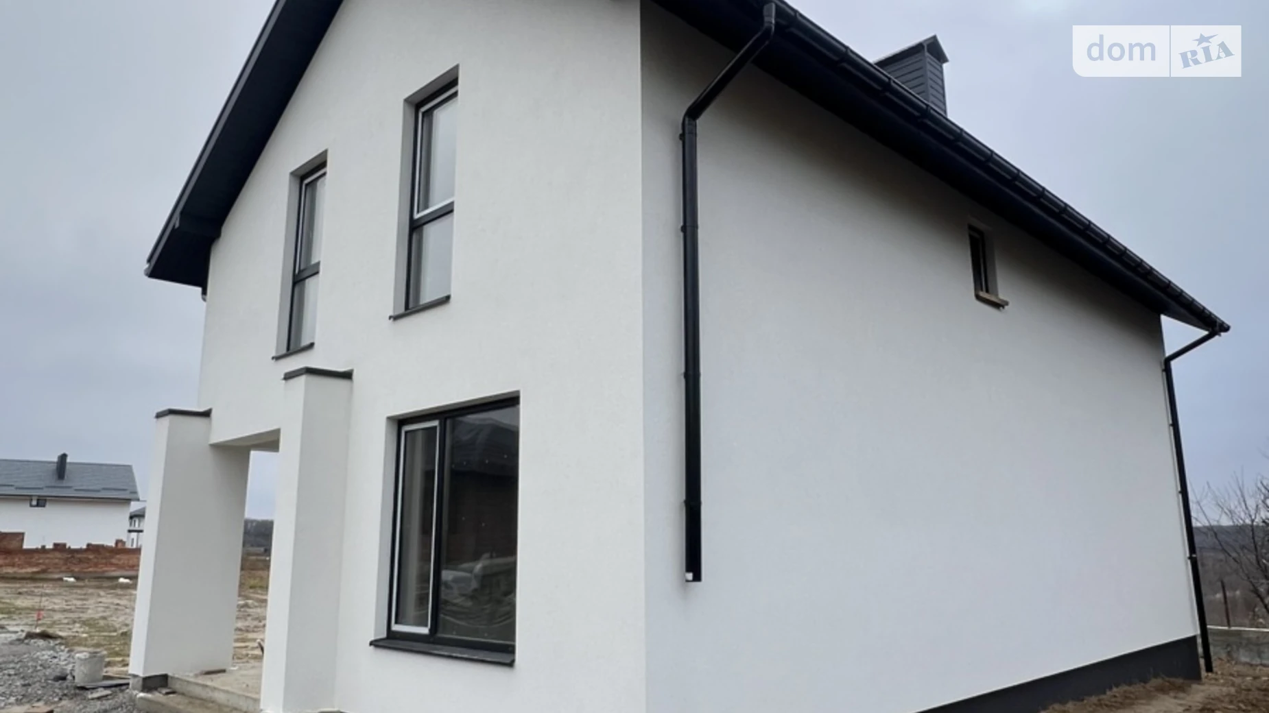 Продается дом на 2 этажа 125 кв. м с подвалом, цена: 99000 $ - фото 2