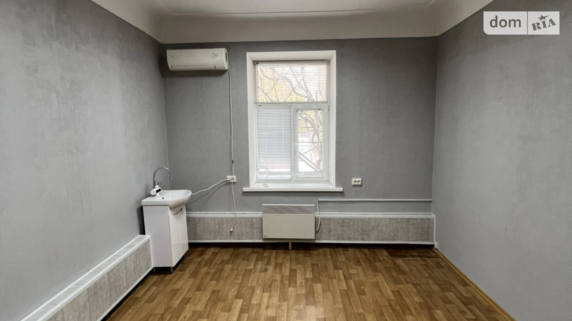 Сдается в аренду офис 1 кв. м в бизнес-центре, цена: 460 грн - фото 2