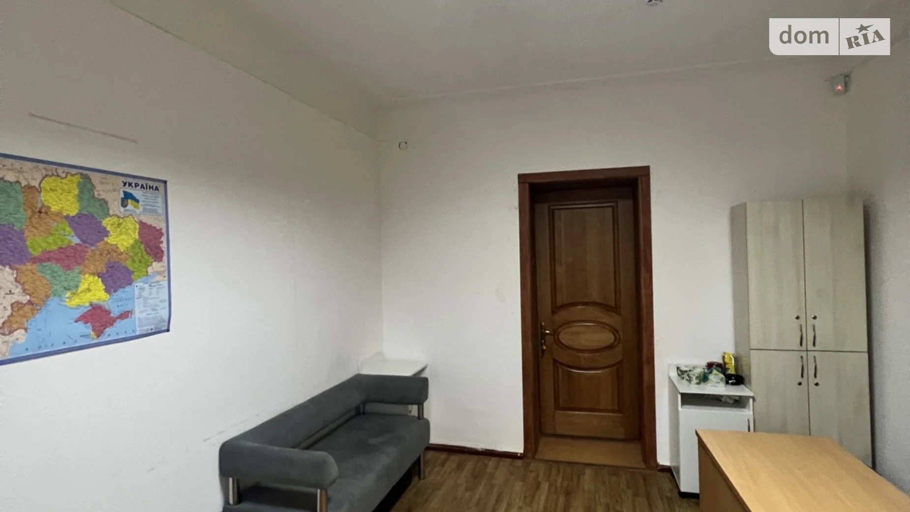 Сдается в аренду офис 1 кв. м в бизнес-центре, цена: 460 грн - фото 4