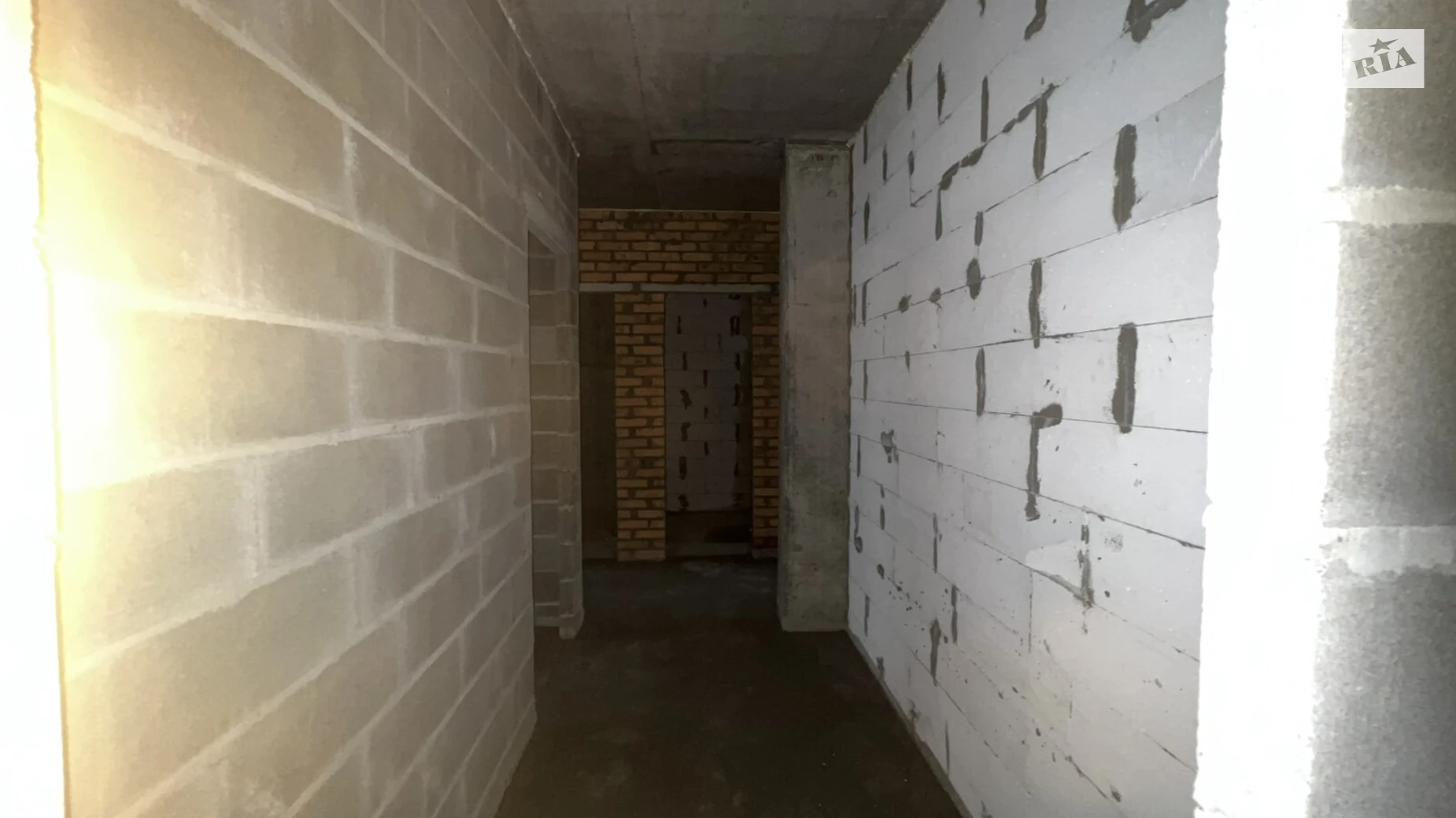 Продается 2-комнатная квартира 58 кв. м в Ирпене, ул. Ольги Кобылянской(Достоевского) - фото 3