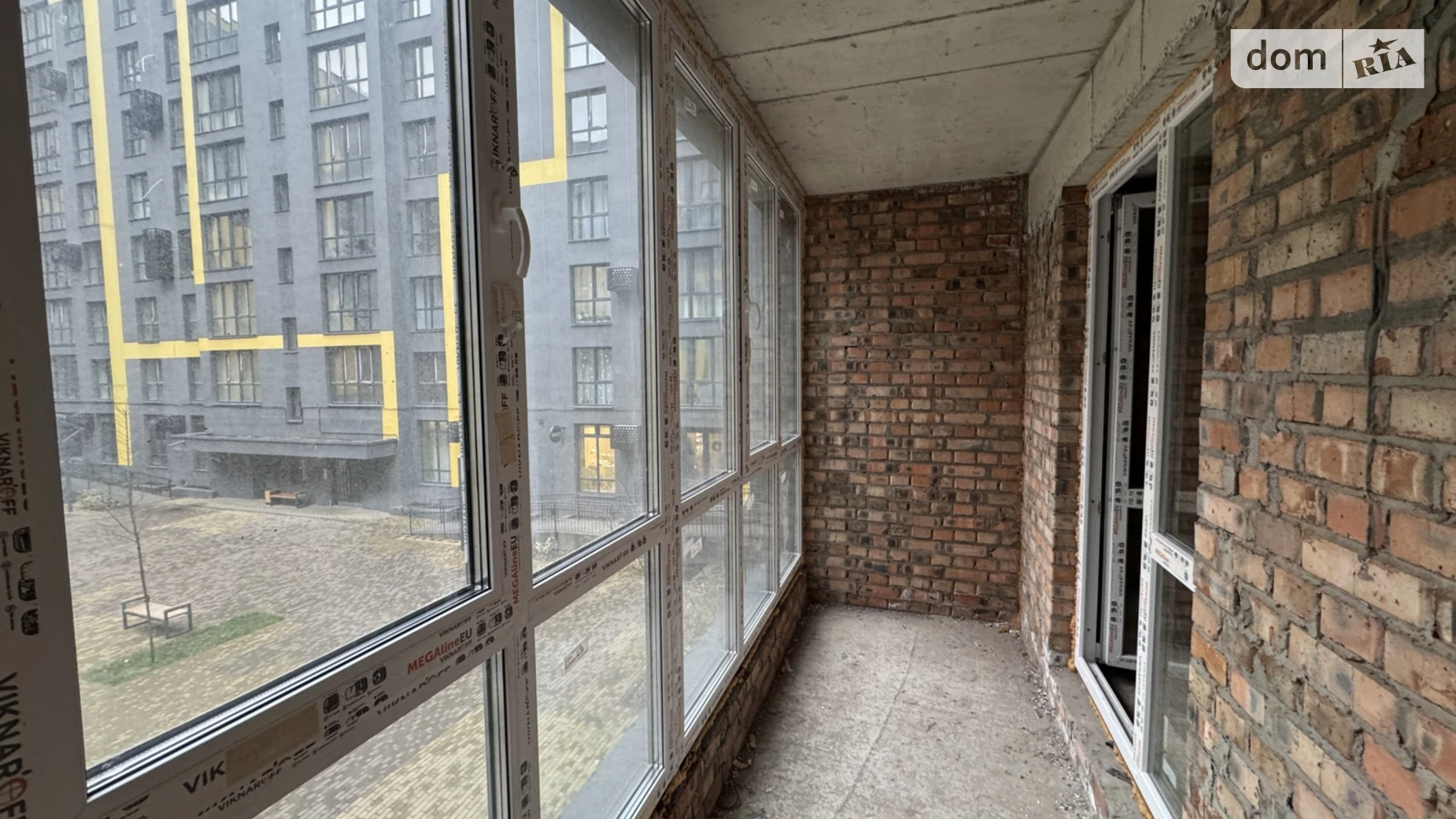 Продается 2-комнатная квартира 78 кв. м в Львове, ул. Железнодорожная, 9Р - фото 2