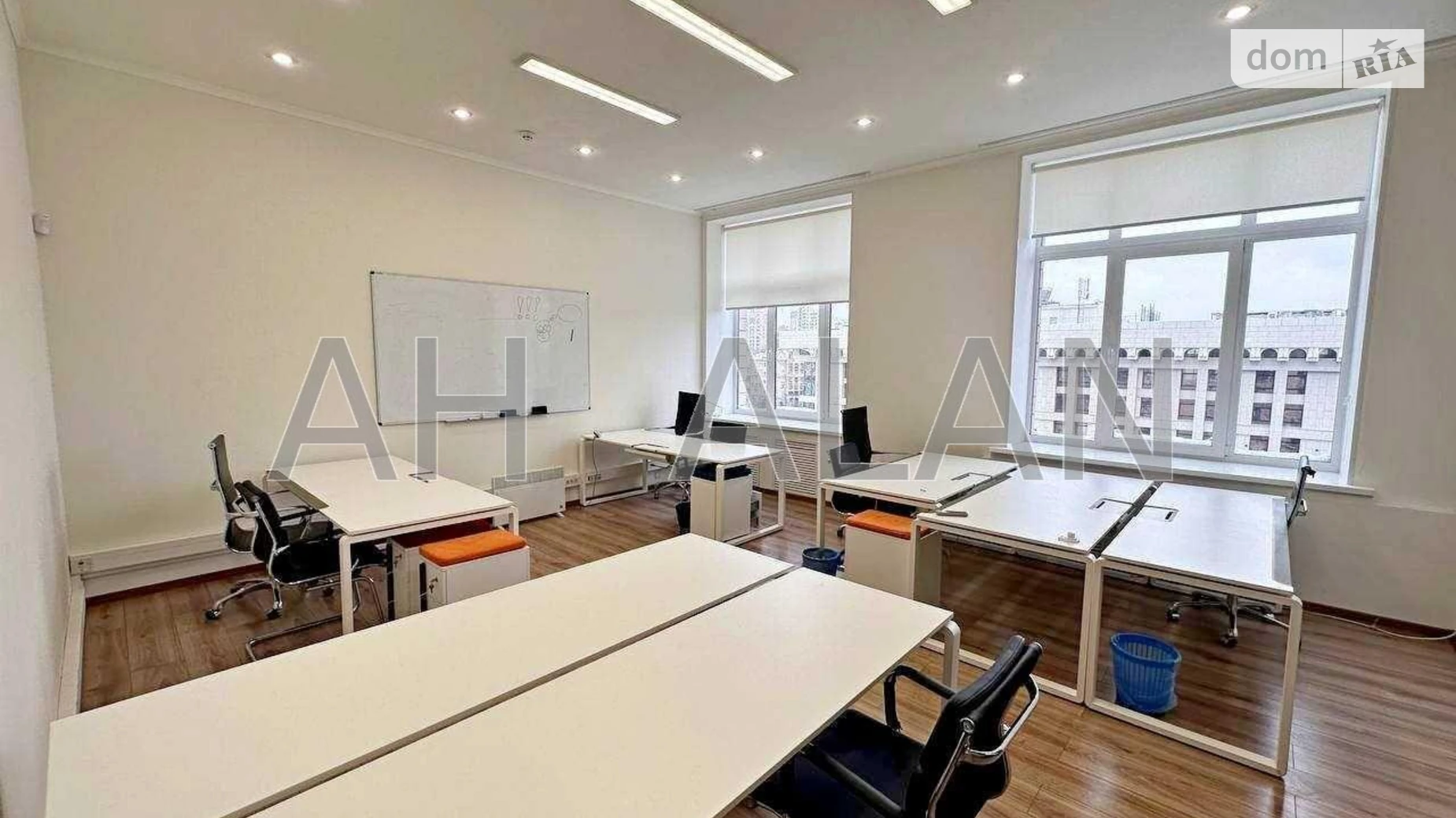 Сдается в аренду офис 77.4 кв. м в бизнес-центре, цена: 64242 грн - фото 2