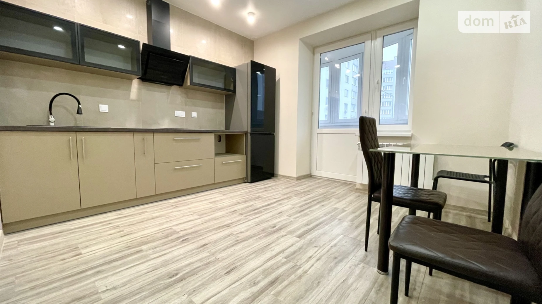 Сдается в аренду 1-комнатная квартира 56 кв. м в Виннице, ул. Александровская, 3 - фото 3