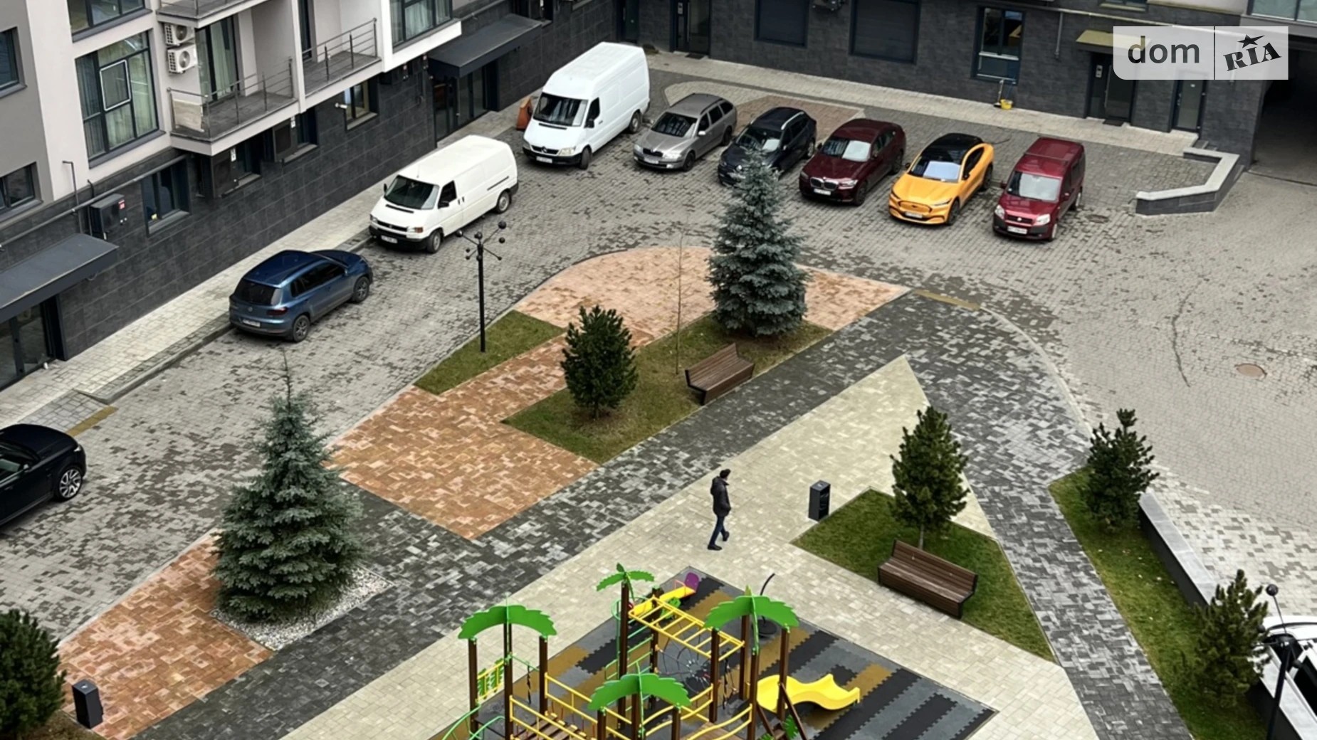 Продается 2-комнатная квартира 63.6 кв. м в Ивано-Франковске, ул. Гетьмана Ивана Мазепы, 160А - фото 2