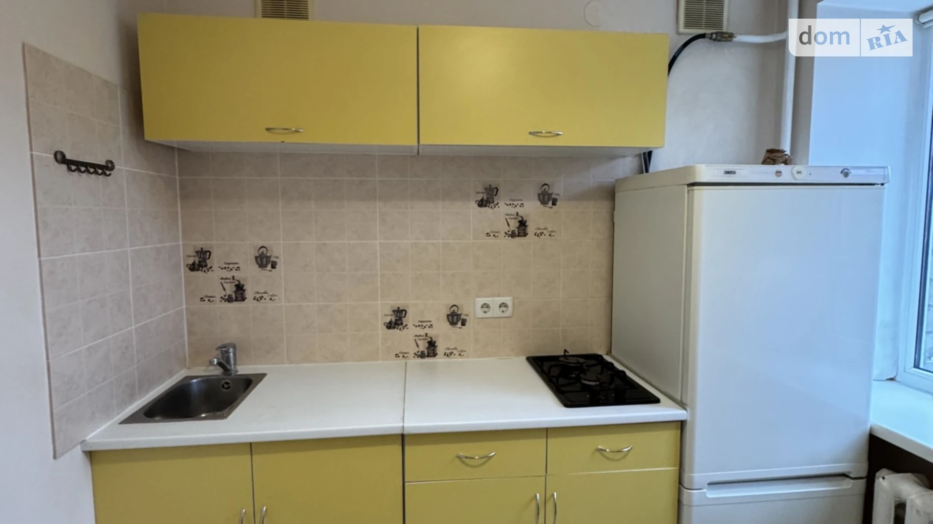 Продается 1-комнатная квартира 32.5 кв. м в Киеве, ул. Василия Тютюнника, 11/2 - фото 2