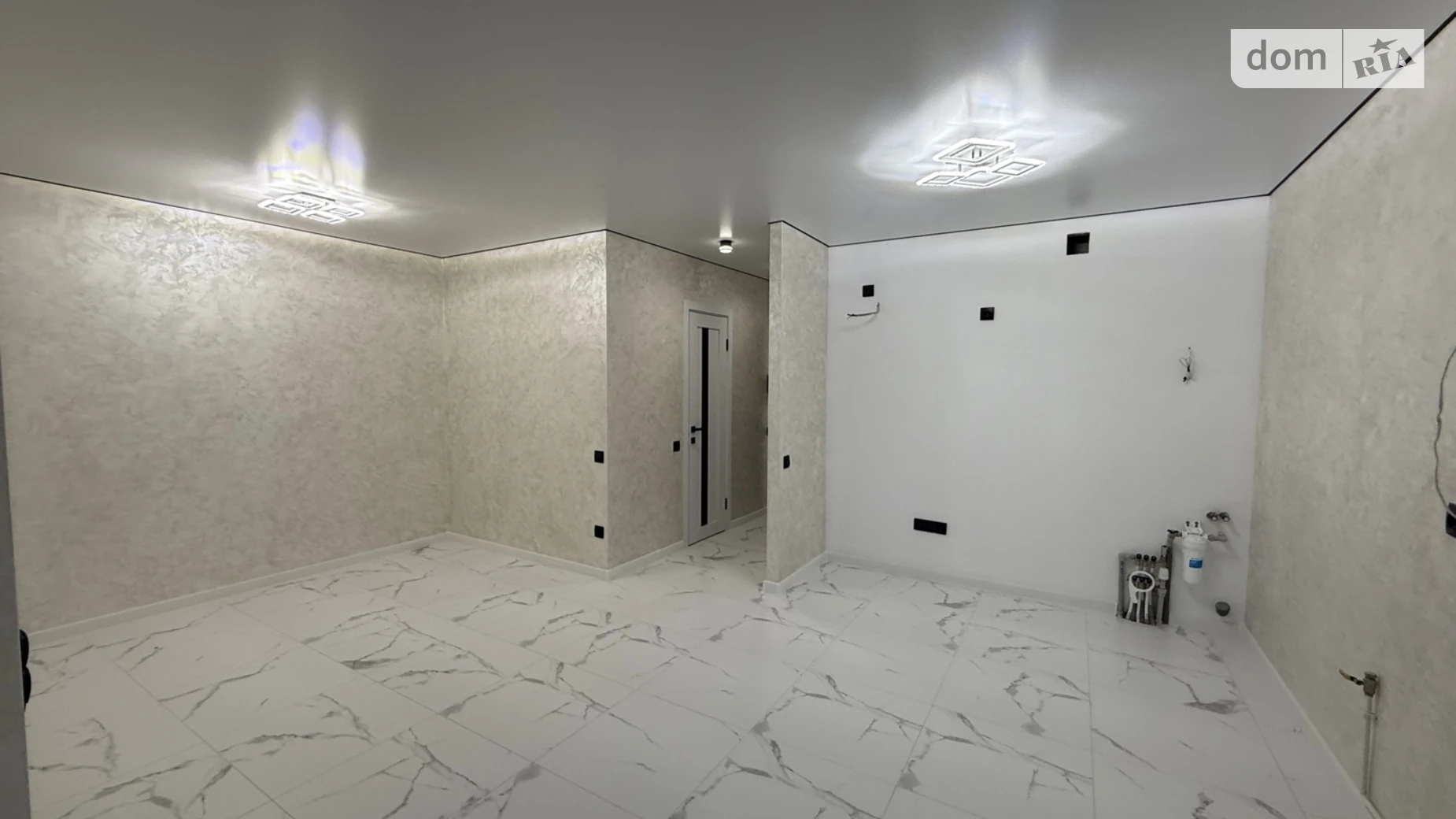 1-комнатная квартира 45 кв. м в Тернополе, ул. Киевская - фото 3