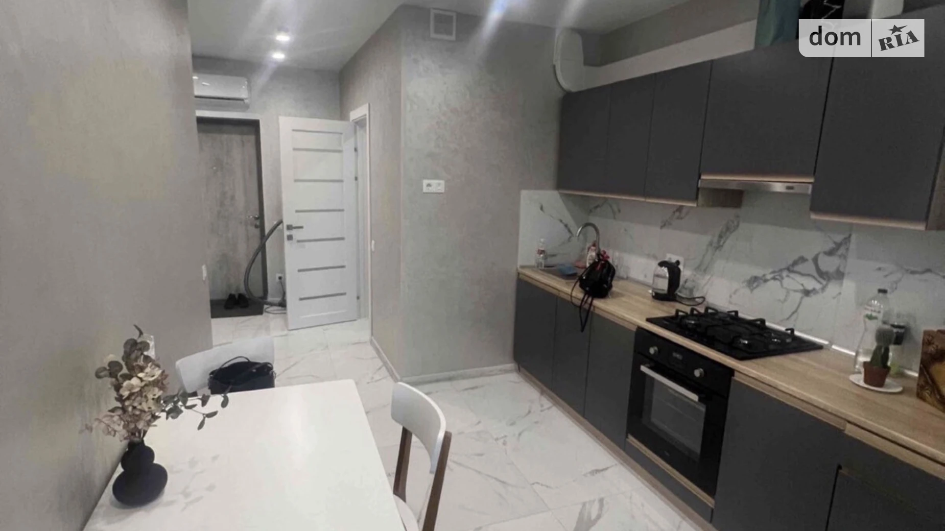 Сдается в аренду 1-комнатная квартира 47 кв. м в Сокольниках, цена: 18000 грн - фото 2