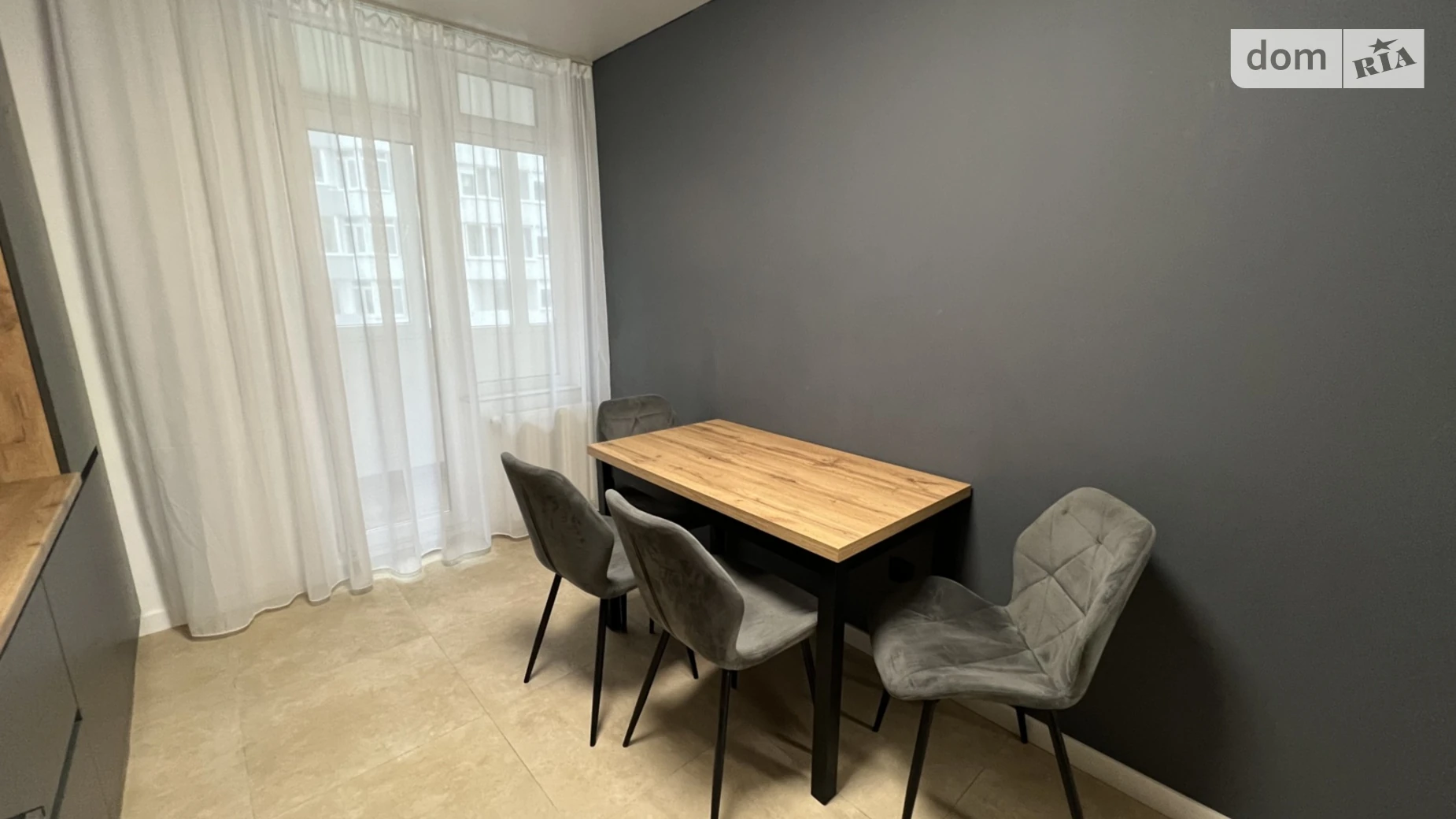 1-комнатная квартира 48 кв. м в Тернополе, ул. Киевская - фото 4