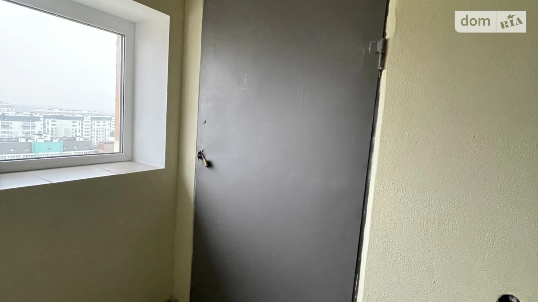 Сдается в аренду офис 17.9 кв. м в бизнес-центре, цена: 2700 грн - фото 2