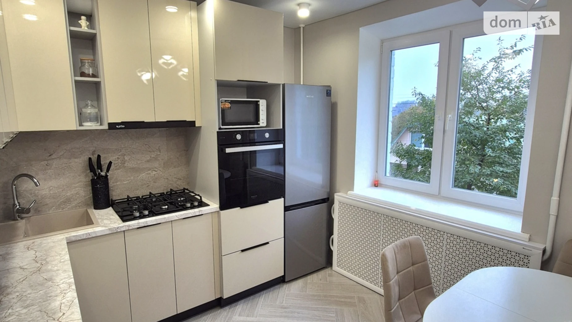 Продається 2-кімнатна квартира 53.2 кв. м у Рівному, вул. Савура Клима, 1 - фото 3