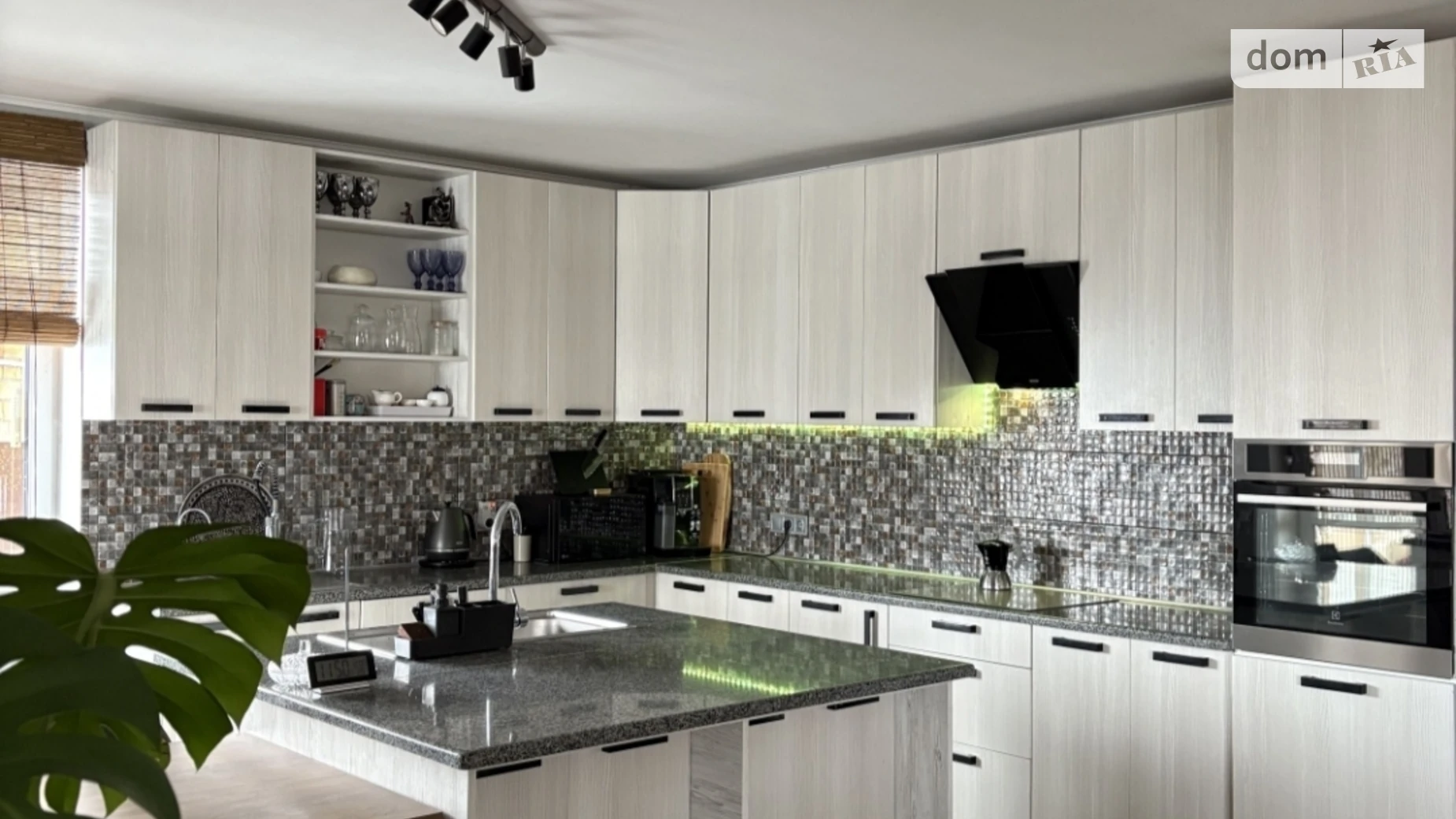 Сдается в аренду одноэтажный дом 220 кв. м с подвалом, цена: 2000 $ - фото 3